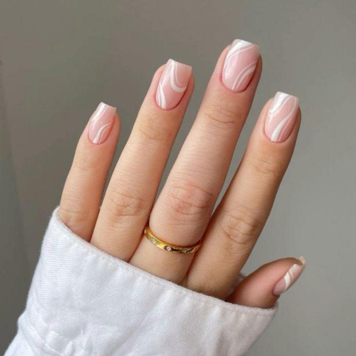 Blush Elegance | Håndlavede press-on negle