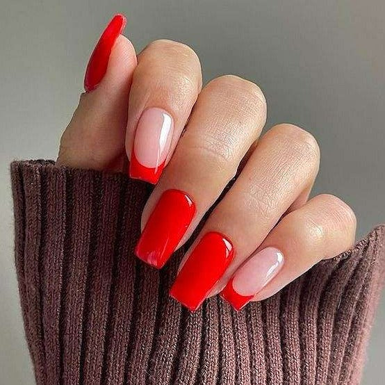 Lady in Red dip powder